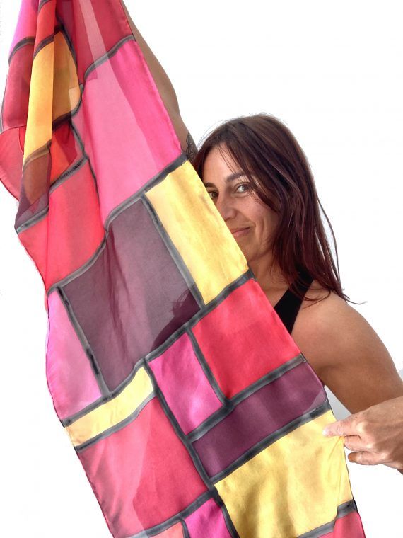 carla_viciana_art_on_silk_mondrian_rojo1
